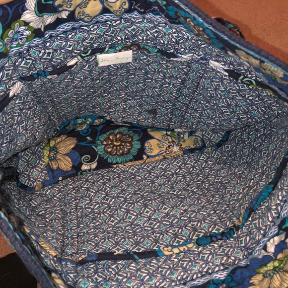 Vera Bradley bag - Picture 2 of 5